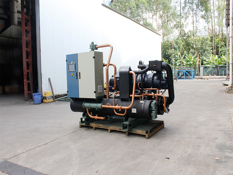 洗浴熱水還在用鍋爐嗎？水源熱泵才是當(dāng)今主流